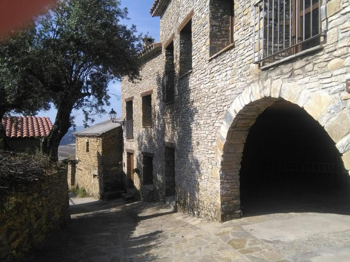 Apartamento Exclusivo En El Pueblo Mas Bonito Duplex Appartement Roda de Isábena Buitenkant foto
