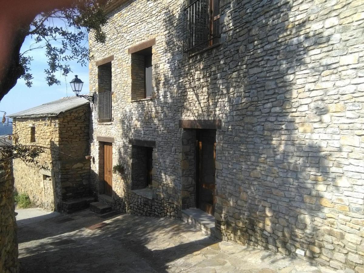 Apartamento Exclusivo En El Pueblo Mas Bonito Duplex Appartement Roda de Isábena Buitenkant foto