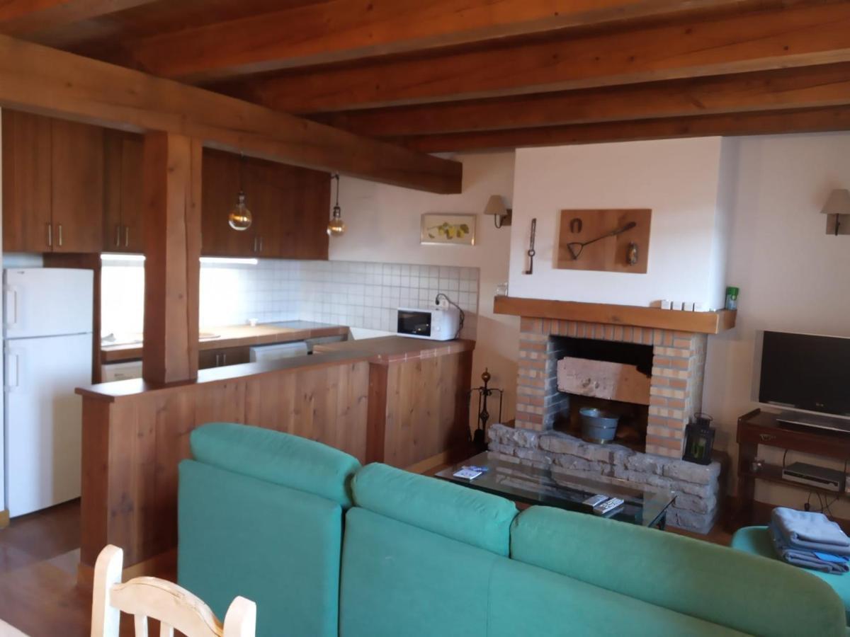 Apartamento Exclusivo En El Pueblo Mas Bonito Duplex Appartement Roda de Isábena Buitenkant foto